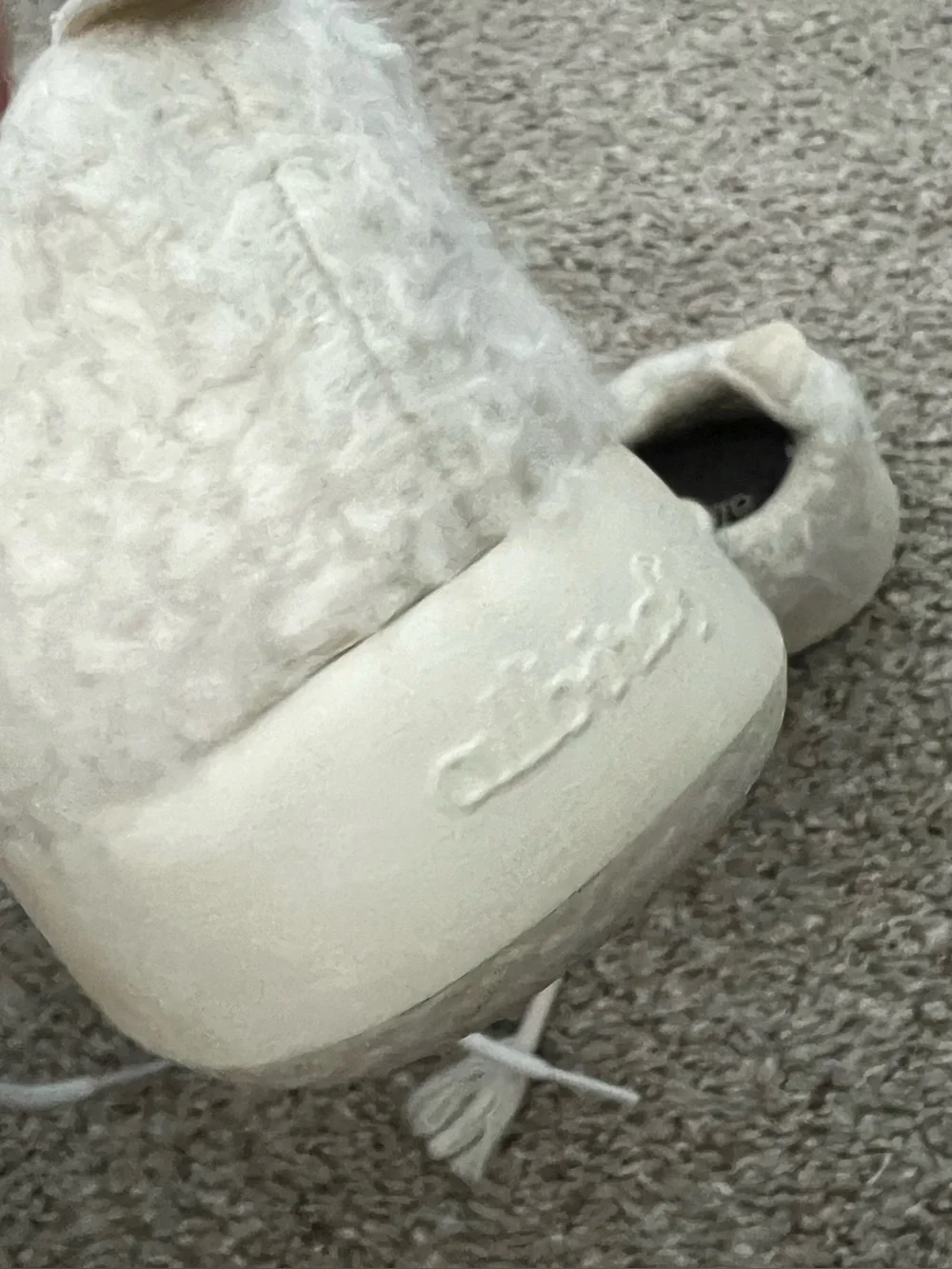Allbirds Kids Cream Sherpa Sneakers Size 1